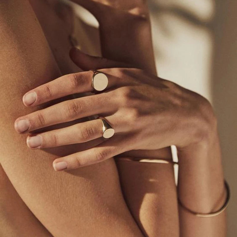 Bague Chevalière Personnalisée Initiale A-Z Acier Inoxydable - Gravure Lettre Alphabet Femme