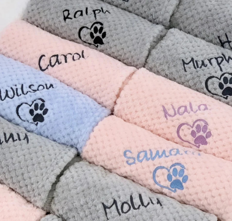 Couverture Brodée Personnalisée Chien Chat - Plaid Empreintes de Pattes Ultra-Doux