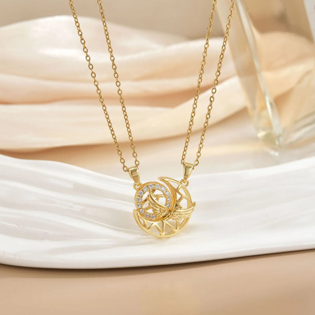 Collier Couple Magnétique Lune et Soleil - Bijou Saint-Valentin Acier Inoxydable