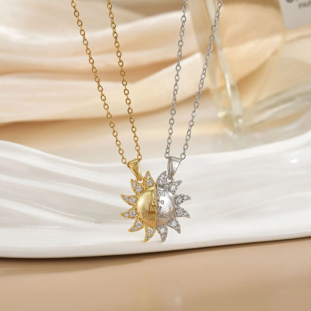 Collier Couple Magnétique Lune et Soleil - Bijou Saint-Valentin Acier Inoxydable