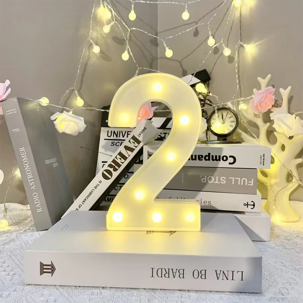 Lettre Lumineuse LED 16cm - Alphabet et Chiffres Décoratifs - Mariage Anniversaire Bar Maison