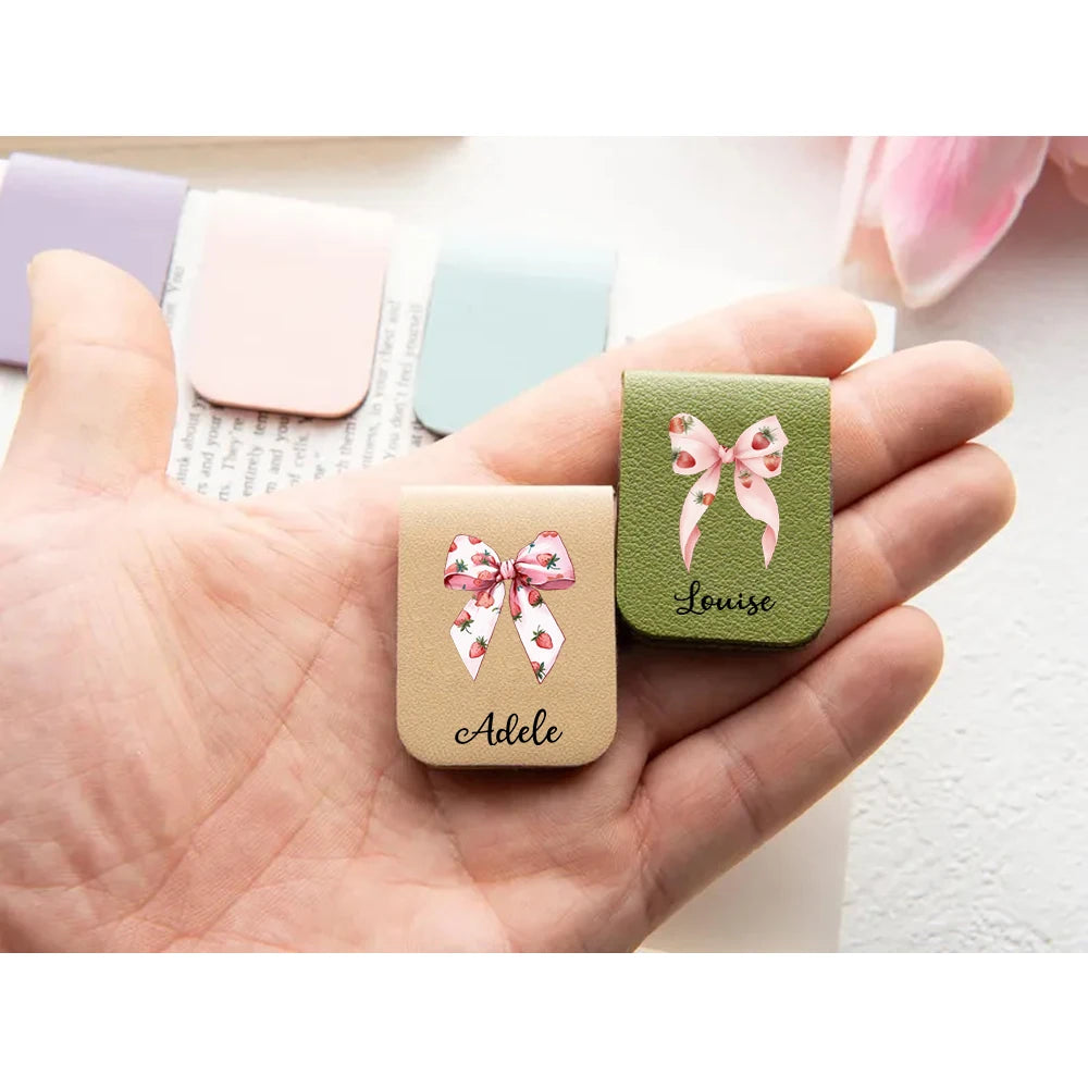 Marque-Page Personnalisé Cuir Nœud Magnétique Prénom - Cadeau Lecteur