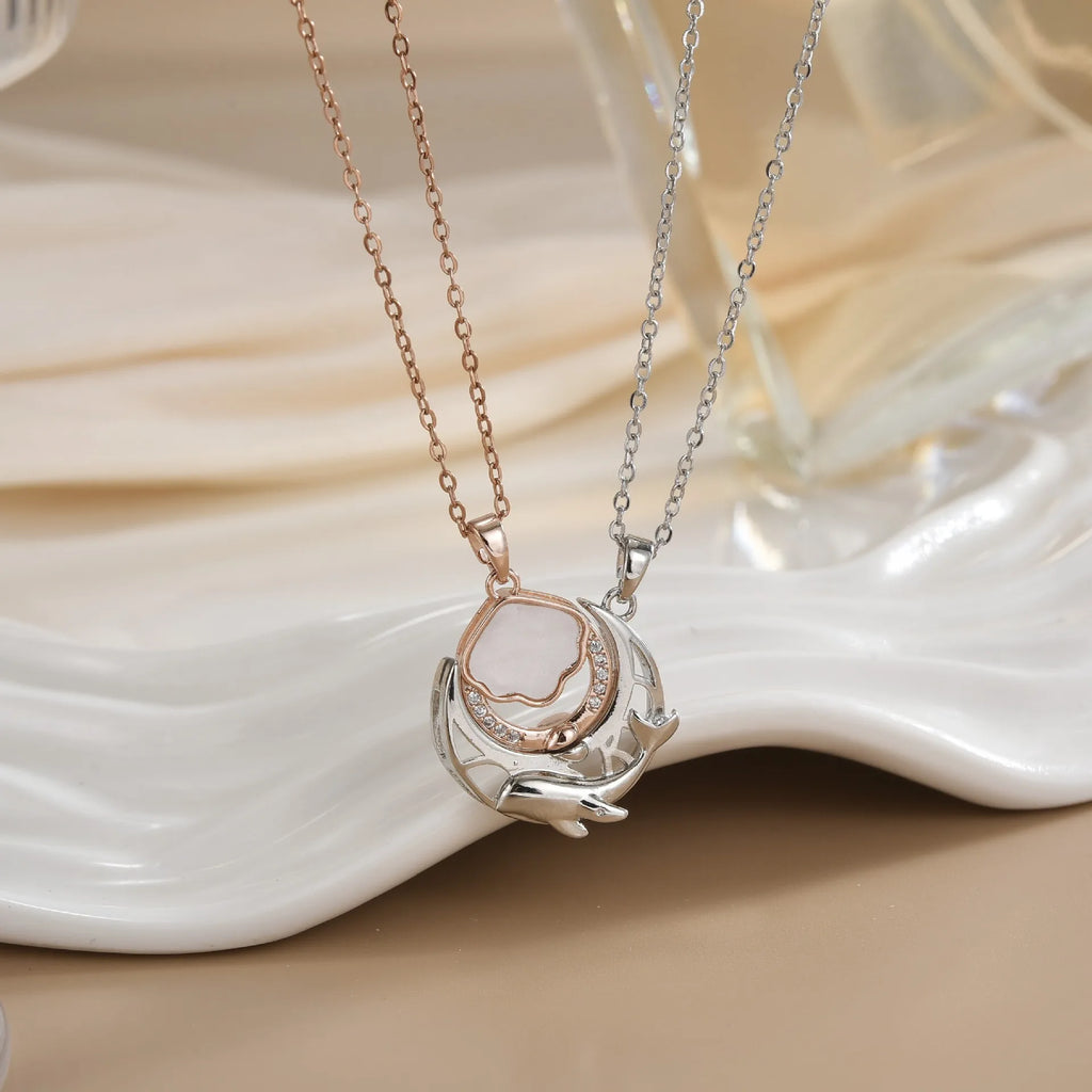 Collier Couple Magnétique Lune et Soleil - Bijou Saint-Valentin Acier Inoxydable