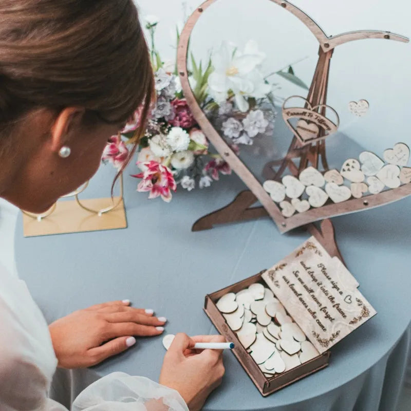 Livre d'Or Mariage Cœur en Bois - Boîte à Souhaits Goutte Déco Table Rustique Personnalisable