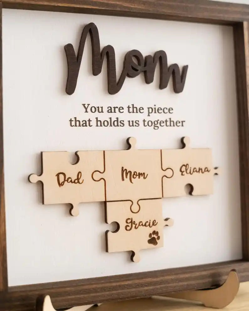 Plaque Puzzle Bois Personnalisée Fête des Mères - Prénoms Famille Gravés - Cadeau Maman Anniversaire