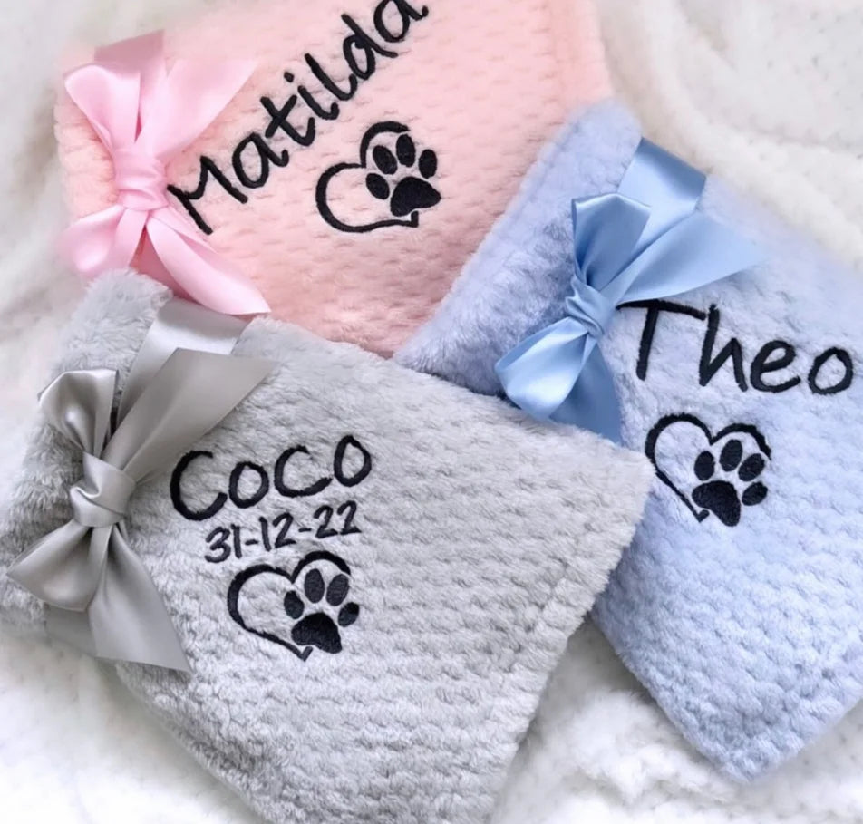 Couverture Brodée Personnalisée Chien Chat - Plaid Empreintes de Pattes Ultra-Doux
