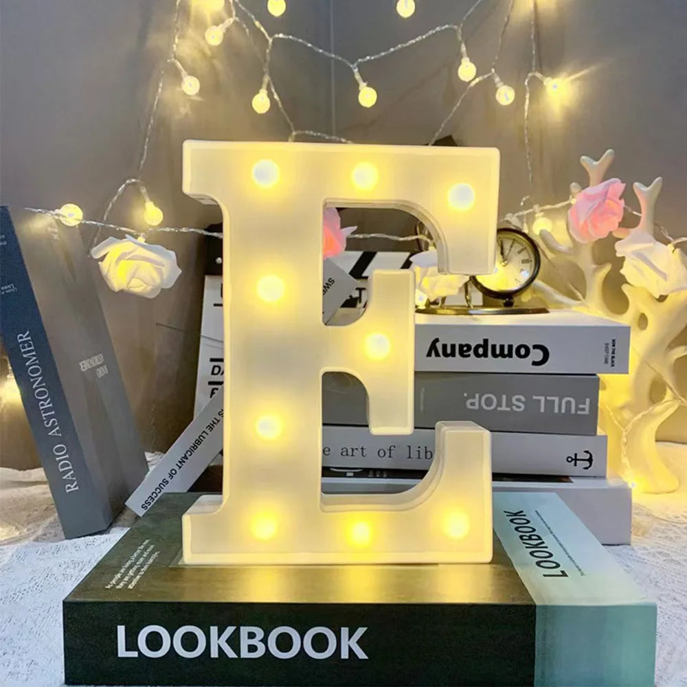 Lettre Lumineuse LED 16cm - Alphabet et Chiffres Décoratifs - Mariage Anniversaire Bar Maison