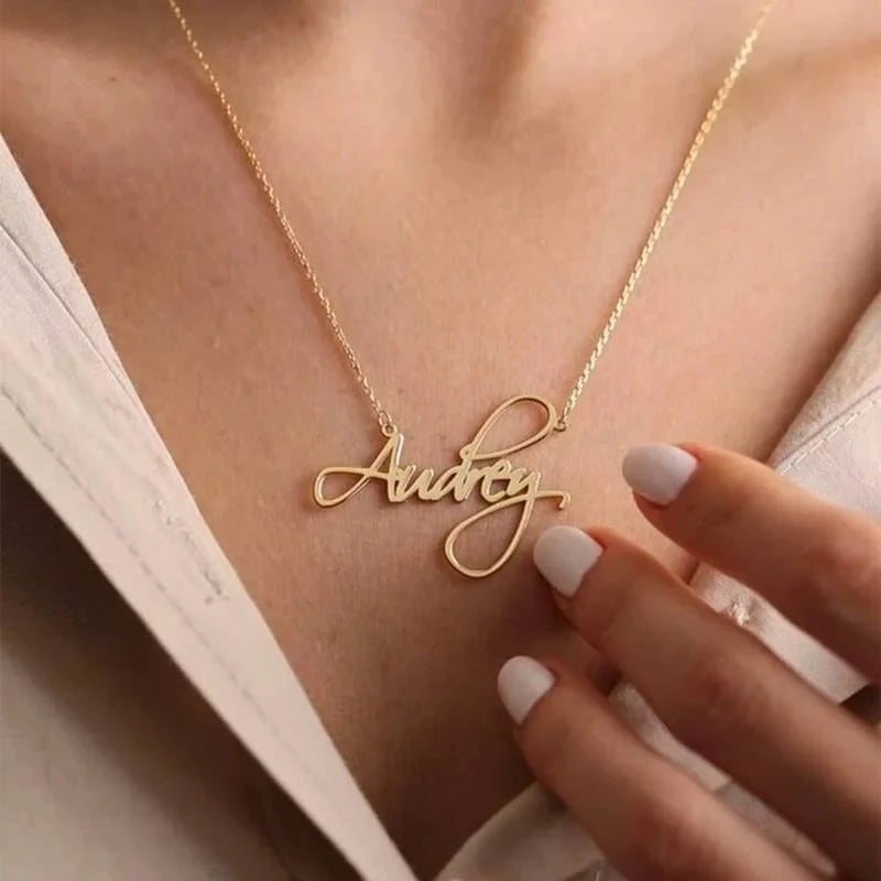 Collier Prénom Personnalisé Acier Inoxydable - Pendentif Femme Saint-Valentin